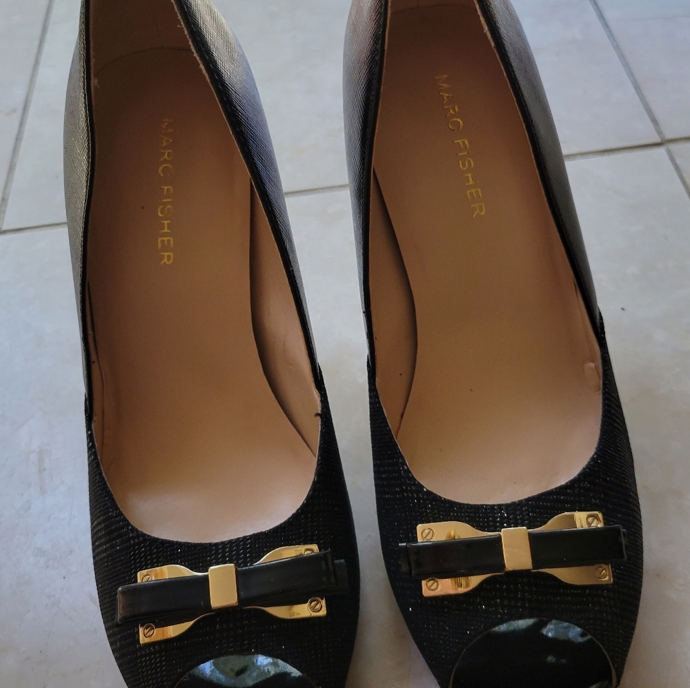 Marc fisher black peep toe pump brand new